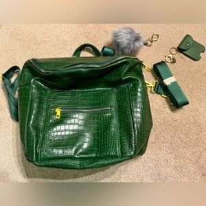 Fawn Design Backpack Diaper Bag - Limited Release Green Croc, EUC